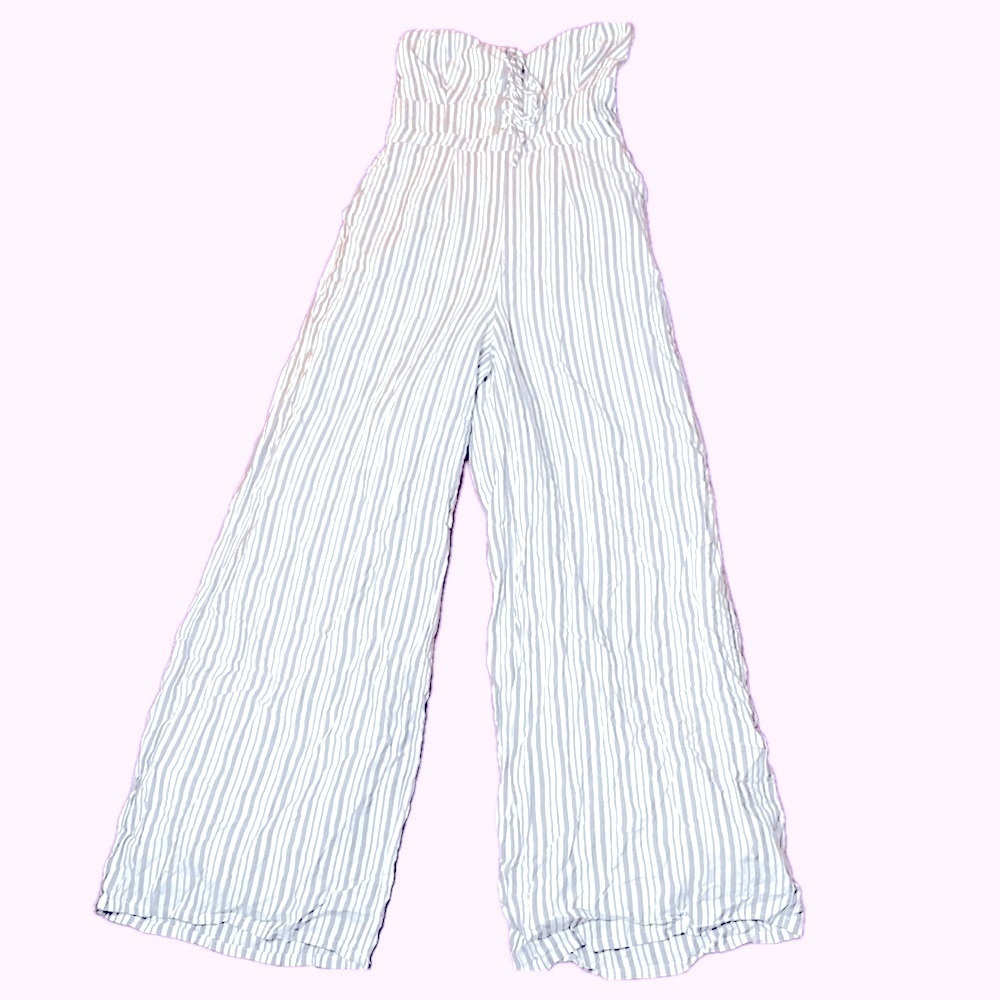🌷ALI & Jay🌷 White Gray Striped  Strapless Lace Up Jumpsuit With Pockets​​